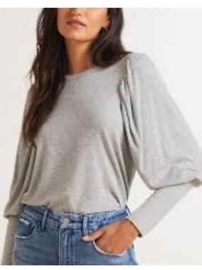 Evereve Heather Gray Bishop Sleeve Top Pleated Puff Shoulder Knit Small